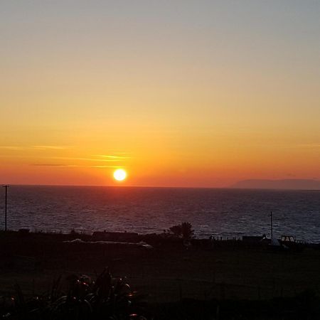 Sunrise View Acomodação com café da manhã Castlemagee Exterior foto