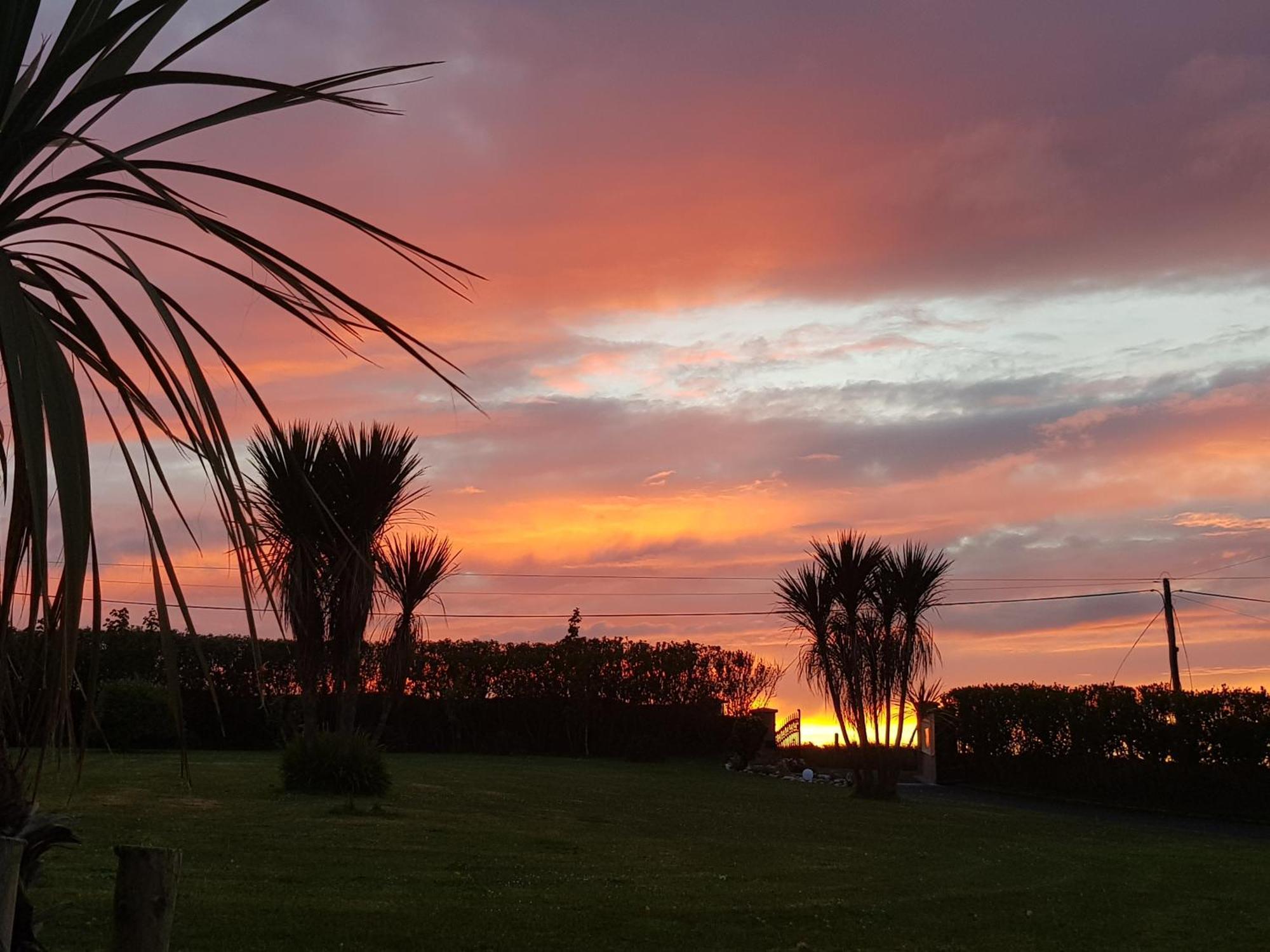 Sunrise View Acomodação com café da manhã Castlemagee Exterior foto